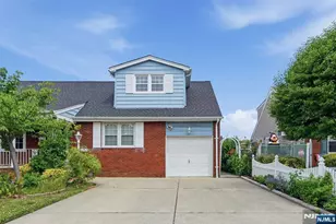 183 Lee St, Elmwood Park, NJ 07407 - Photo 5