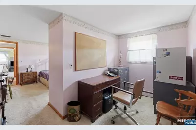 183 Lee Street, Elmwood Park, NJ 07407 - Photo 27