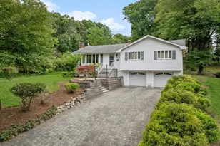 641 Antrim Rd, River Vale Township, NJ 07675 - Photo 5