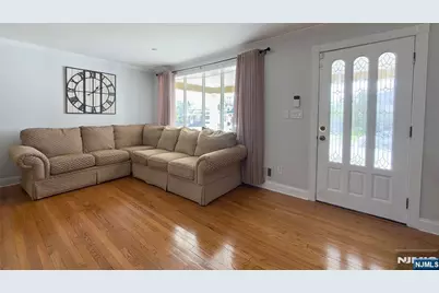 28 Noel Drive, North Arlington, NJ 07031 - Photo 5