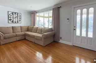 28 Noel Dr, North Arlington, NJ 07031 - Photo 5