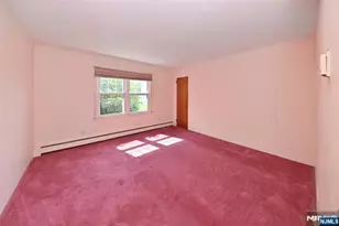 173 Walnut St, Northvale, NJ 07647 - Photo 7