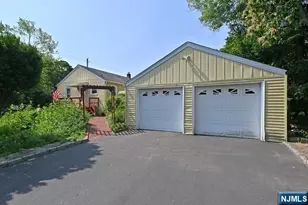 173 Walnut St, Northvale, NJ 07647 - Photo 23