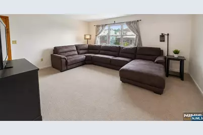 54 Haverhill Avenue, Woodland Park, NJ 07424 - Photo 17