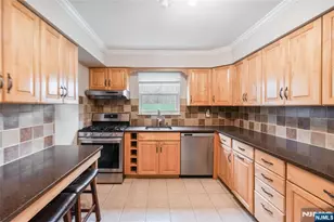 2 Carlen Ct, Fairview, NJ 07022 - Photo 11
