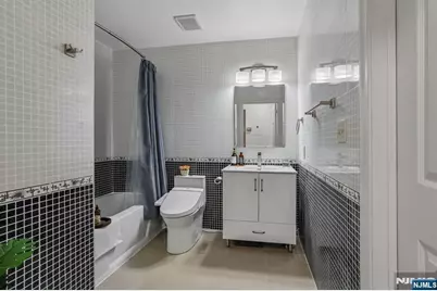 436 Lee Court 4133 #4133, Fort Lee, NJ 07024 - Photo 17