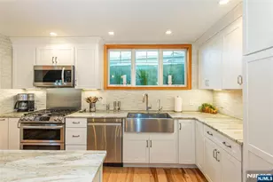 393 Lakeview Ave, Ringwood, NJ 07456 - Photo 9