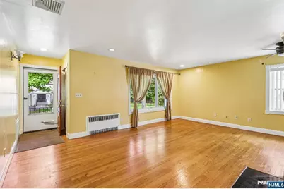 35 Knickerbocker Road, Closter, NJ 07624 - Photo 5