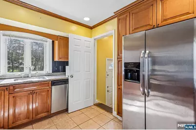 35 Knickerbocker Road, Closter, NJ 07624 - Photo 13