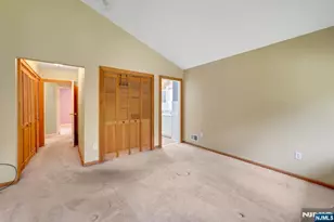 42 Heatherhill Rd, Cresskill, NJ 07626 - Photo 19