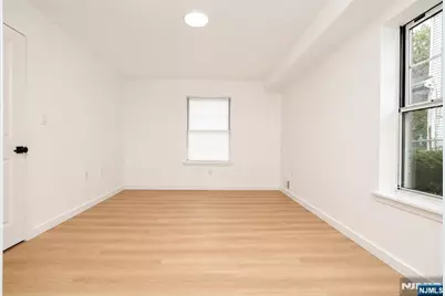 771 Summer Avenue 1A #1A, Newark, NJ 07104 - Photo 17