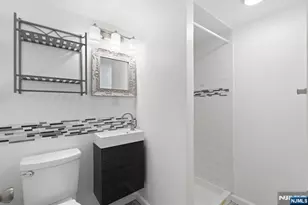 55 14th Ave, Elmwood Park, NJ 07407 - Photo 15