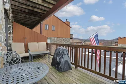 3 Brookside Heights 3I #3i, Wanaque, NJ 07465 - Photo 17