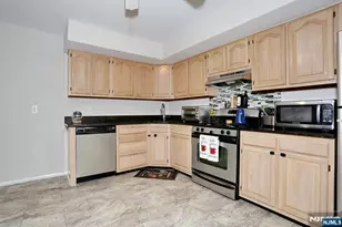 3 Brookside Heights 3I, Wanaque, NJ 07465 - Photo 11