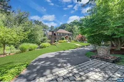 63 Pleasant Avenue, Upper Saddle River, NJ 07458 - Photo 3