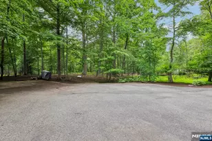 765 Pines Lake Dr, Wayne, NJ 07470 - Photo 35