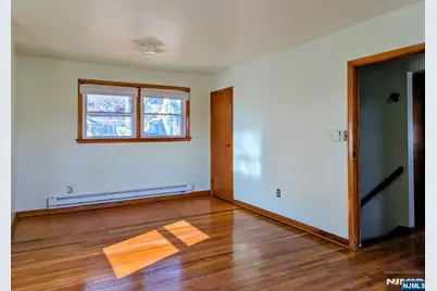 685 Grant Terrace, Teaneck Township, NJ 07666 - Photo 9