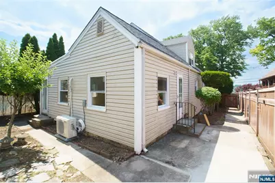 218 Riverview Avenue, North Arlington, NJ 07031 - Photo 23