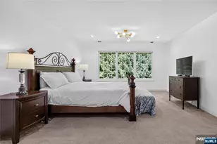 10 Camlet Ct 9010, Roseland, NJ 07068 - Photo 27