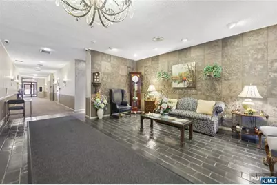 140 Euclid Avenue 5G #5G, Hackensack, NJ 07601 - Photo 3