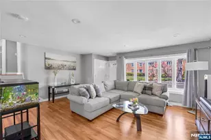 136 E Clinton Ave, Bergenfield, NJ 07621 - Photo 5