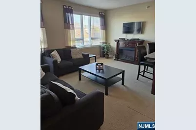 447 Fairview Avenue 304 #304, Fairview, NJ 07022 - Photo 3
