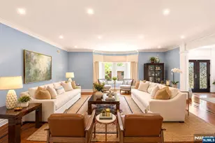 335 Riverdale Dr, Fort Lee, NJ 07024 - Photo 11