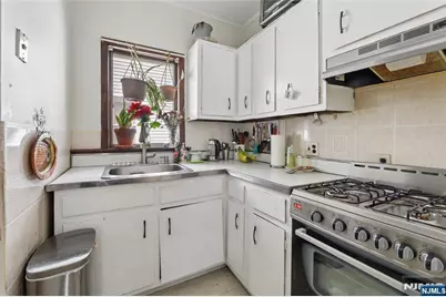 360 Rutherford Boulevard, Clifton, NJ 07014 - Photo 11