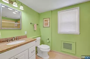 1 Buena Vista Ave, Hawthorne, NJ 07506 - Photo 21