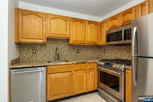 200 Cambridge Ct G100, Clifton, NJ 07014 - Photo 11