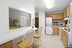10 Orchard Street 1F, Hackensack, NJ 07601 - Photo 5