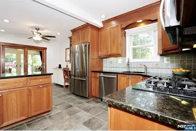 14 Sterling Place, Glen Rock, NJ 07452 - Photo 13