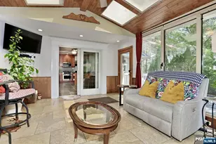 14 Sterling Pl, Glen Rock, NJ 07452 - Photo 21