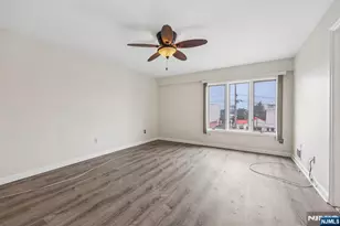 281 Browertown Road 304, Woodland Park, NJ 07424 - Photo 25