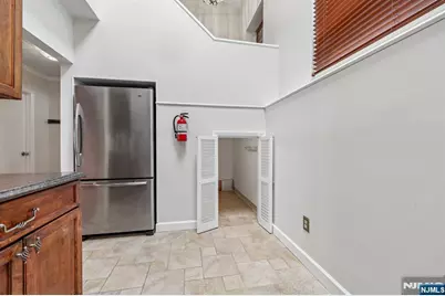 281 Browertown Road 304 #304, Woodland Park, NJ 07424 - Photo 11