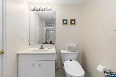 428 Grand Avenue 2C #2C, Palisades Park, NJ 07650 - Photo 19