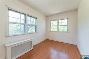 33 Butler St, Clifton, NJ 07011 - Photo 5