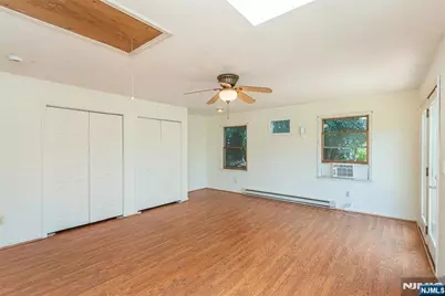 33 Butler Street, Clifton, NJ 07011 - Photo 13