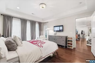 150 Henley Place 210 #210, Weehawken, NJ 07086 - Photo 13