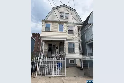 352 7th Street, Newark, NJ 07107 - Photo 1