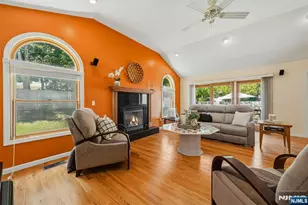 299 Davidson Ave, Ramsey, NJ 07446 - Photo 13
