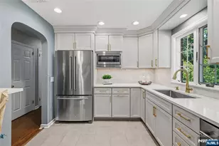 378 Van Beekum Pl, Wyckoff Township, NJ 07481 - Photo 13