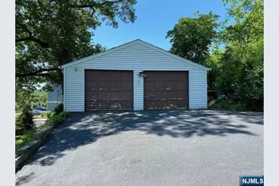 1025 Ringwood Avenue, Wanaque, NJ 07420 - Photo 3