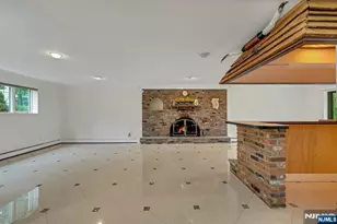 141 Middlesex Ave, Englewood Cliffs, NJ 07632 - Photo 23