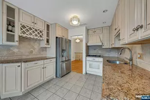 141 Middlesex Ave, Englewood Cliffs, NJ 07632 - Photo 9