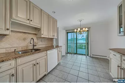 141 Middlesex Avenue, Englewood Cliffs, NJ 07632 - Photo 7