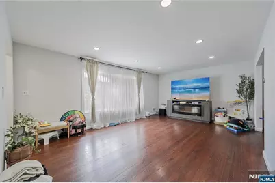 270 Glen Avenue, Dumont, NJ 07628 - Photo 3