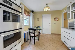 27 73rd St, North Bergen, NJ 07047 - Photo 9