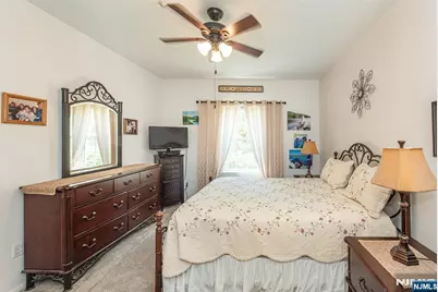6104 Richmond Road, West Milford, NJ 07480 - Photo 5