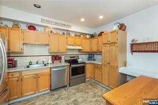 6104 Richmond Rd, West Milford, NJ 07480 - Photo 15